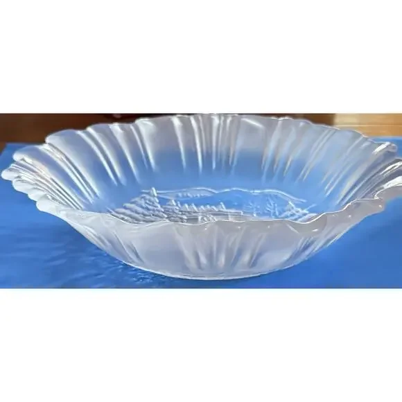 MIKASA 10.5” Frosted Glass Bowl Celebrations Winter Dreams Collection NIB - Picture 8 of 15
